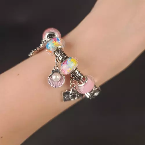 Sada na výrobu náramkov – krásny darček s 70 farebnými komponentmi (WNDR20315) - Image 4