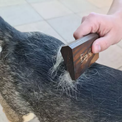 EzzyGroom kefa na tvrdú srsť – pre psov aj iné domáce zvieratá (WNDR21986) - Image 8